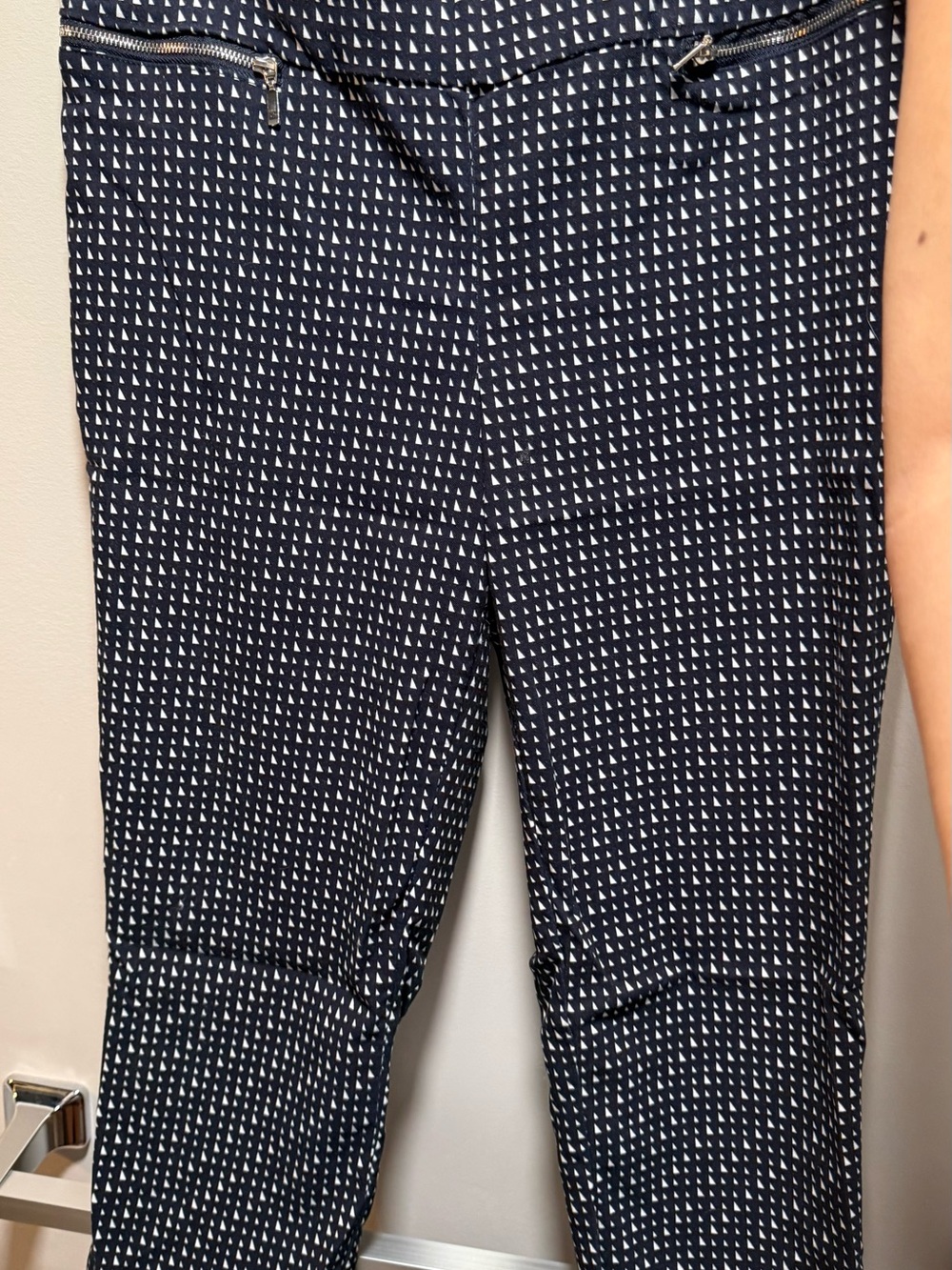 Jasmine & Juliana Navy Dark Blue Capri Chic Classy Girly Brunch size 8